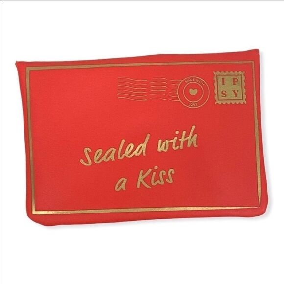 MAC Cosmetics LOVE ME LIPSTICK NEW give me fever - Picture 8 of 15